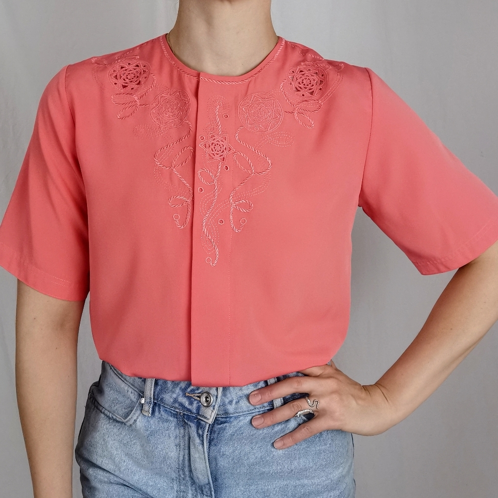 Medium vintage bright pink blouse, retro top